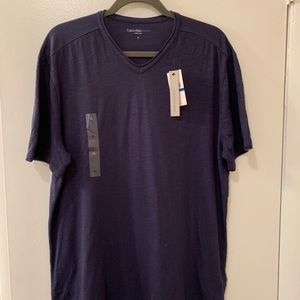 Men's V Neck T-Shirt XL